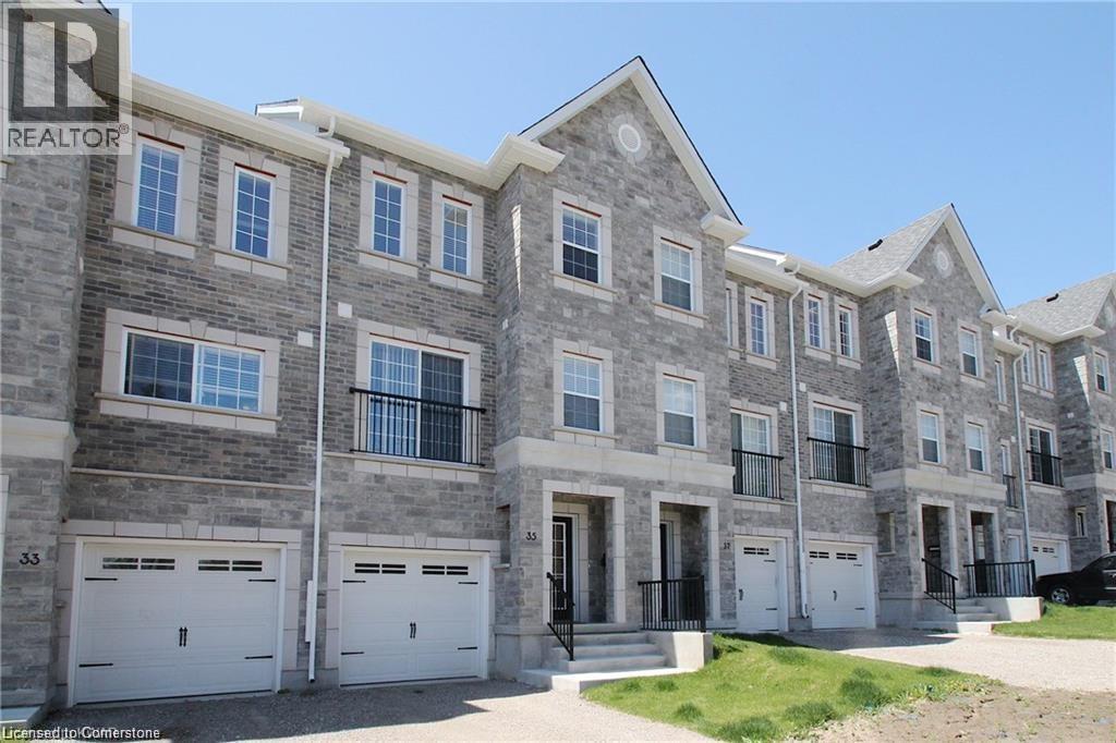 MLS® listing #28725495 for sale located at 35 WOOLWICH Street