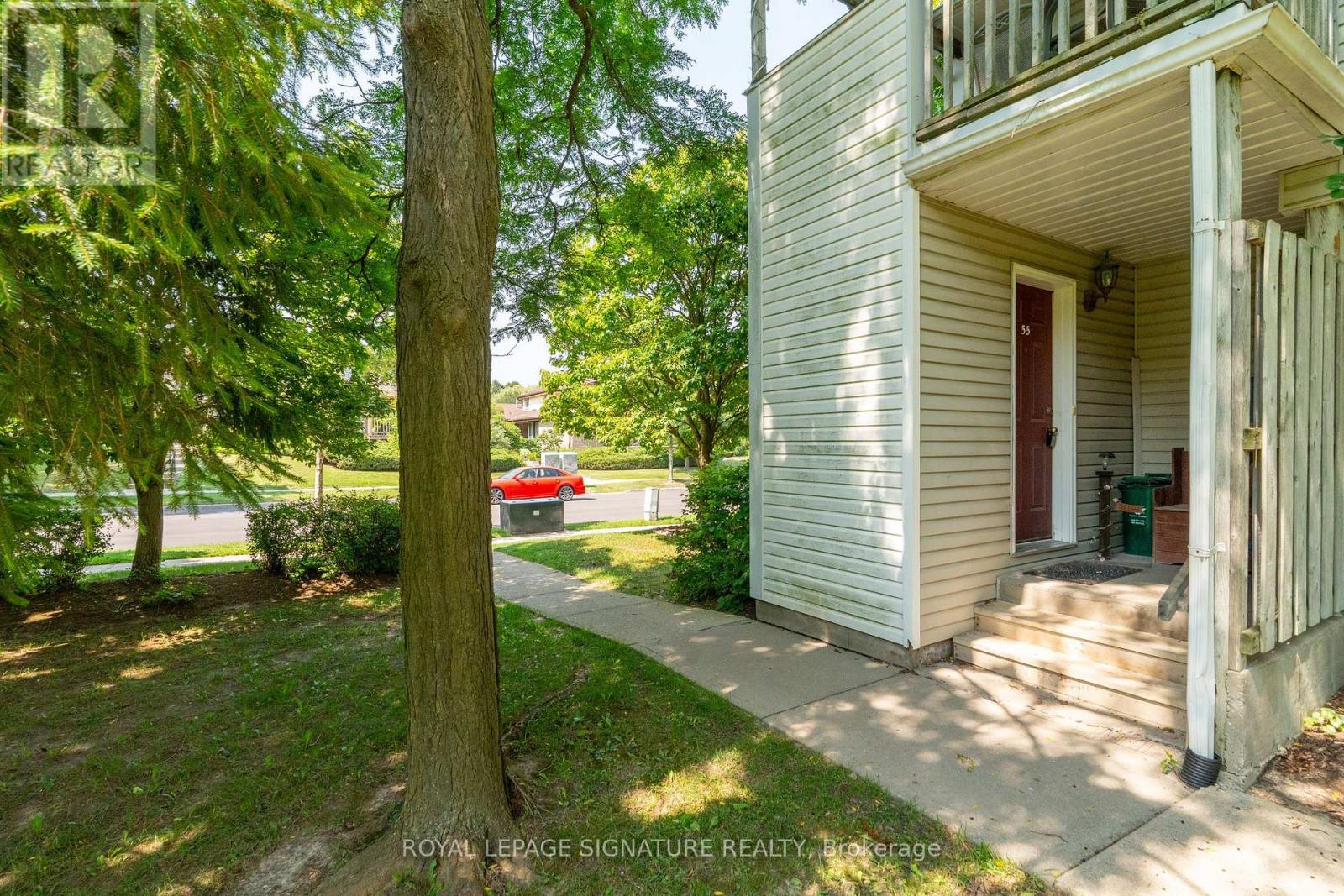 MLS® listing #28727175 for sale located at 55 - 461 BEECHWOOD PLACE