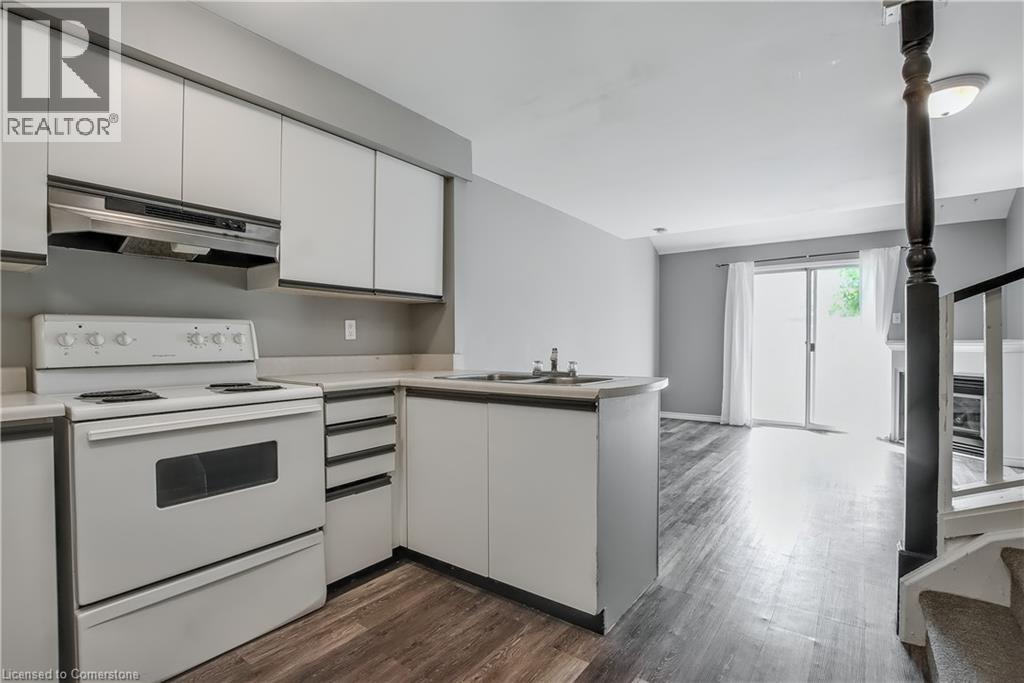 MLS® listing #28727464 for sale located at 67 VALLEYVIEW Road Unit# 35