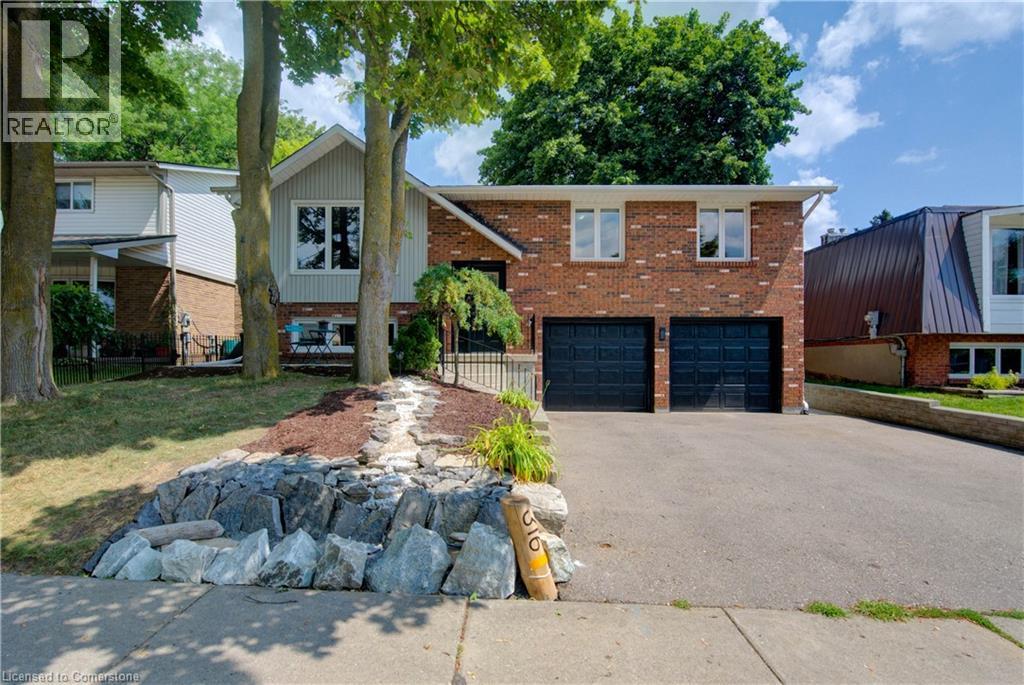 MLS® listing #28727704 for sale located at 316 COUNTRY HILL Drive