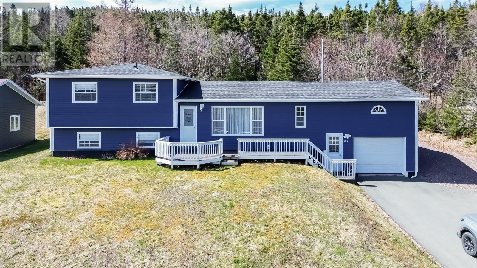 MLS® listing #28728590 for sale located at 43 Winterland Road