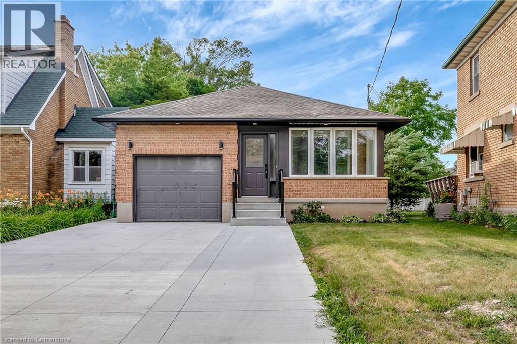 MLS® listing #28733021 for sale located at 126 HIGHLAND Road W