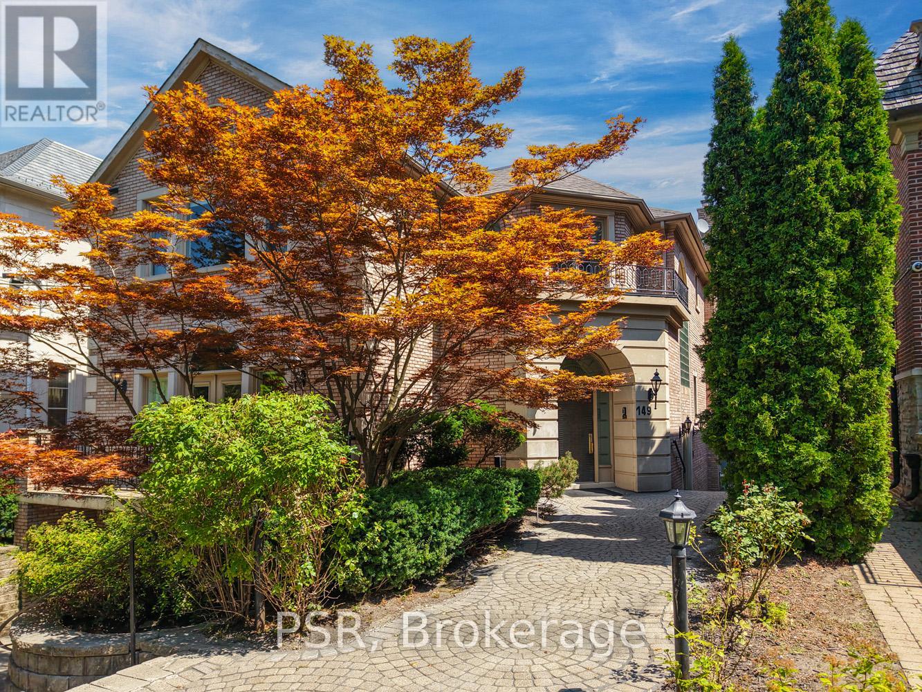 MLS® listing #28736496 for sale located at 149 DUNVEGAN ROAD