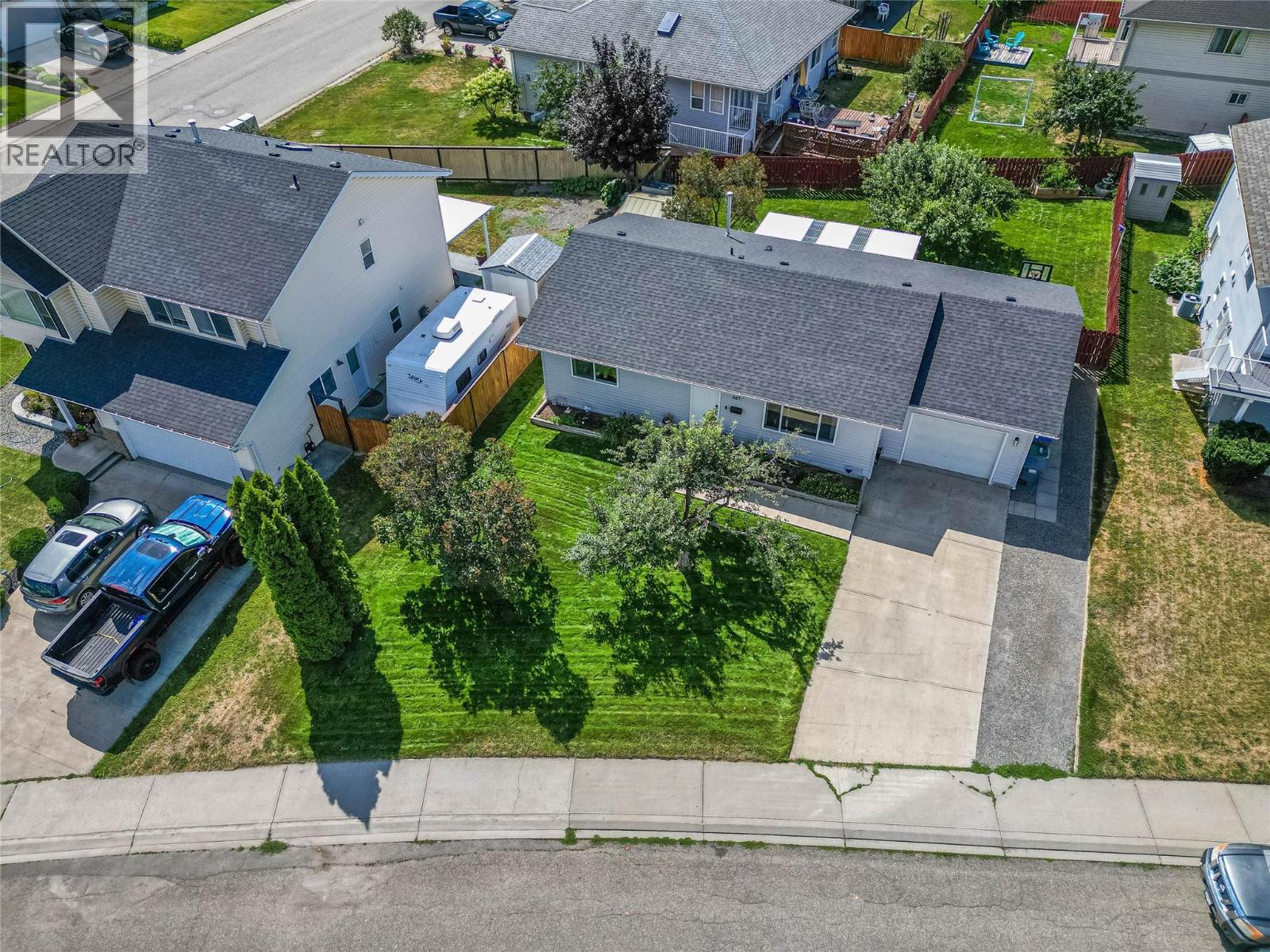 MLS® listing #28740903 for sale located at 8871 Badger Drive