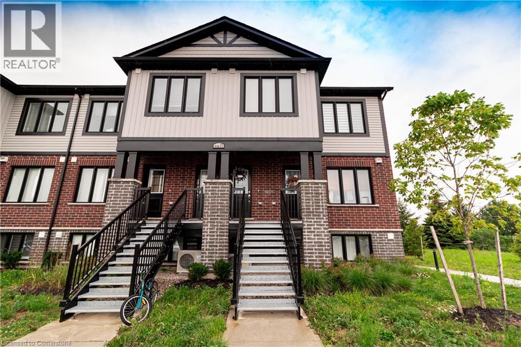 MLS® listing #28742597 for sale located at 160 ROCHEFORT Street Unit# D7