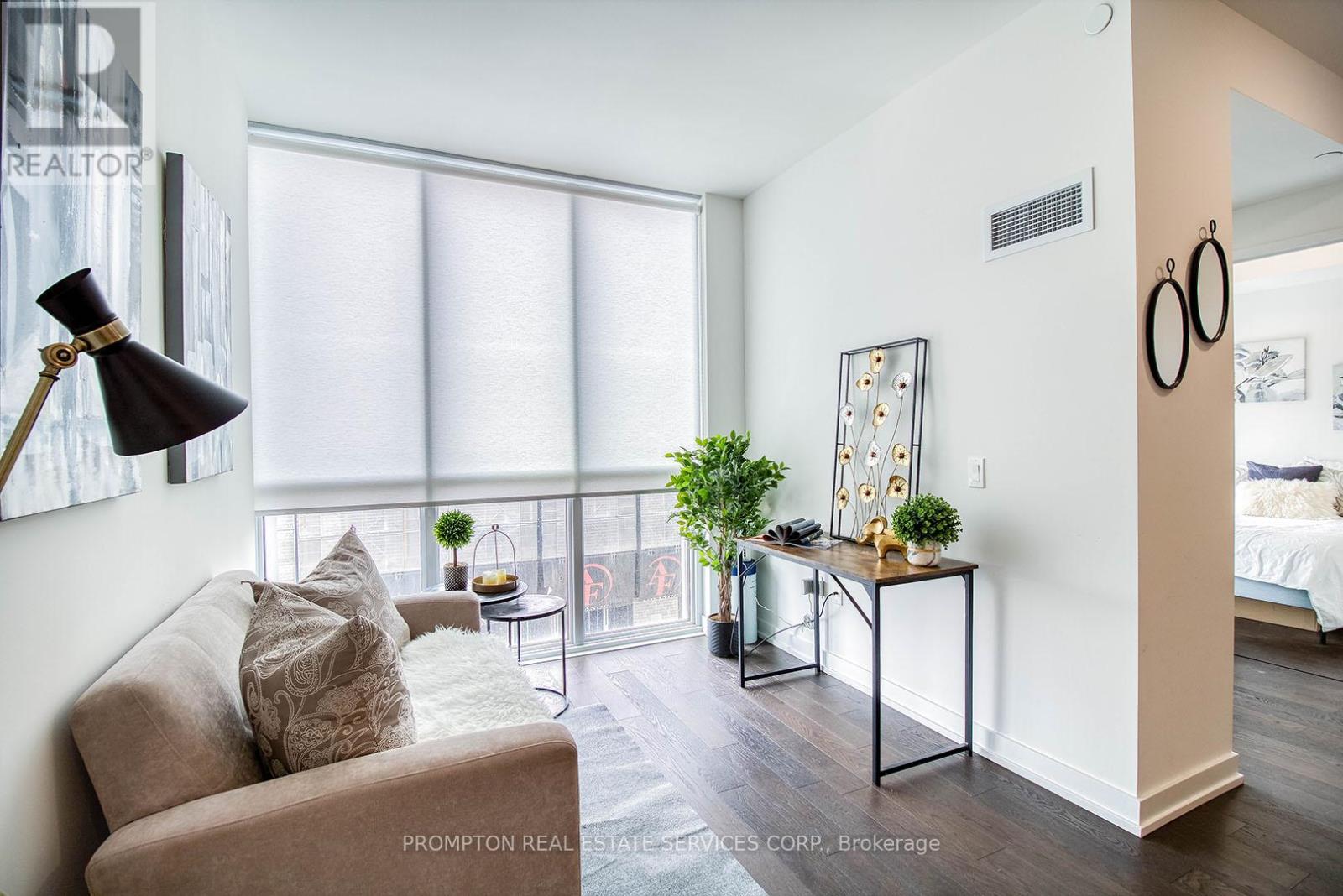 MLS® listing #28744225 for sale located at 2602 - 1 YORKVILLE AVENUE