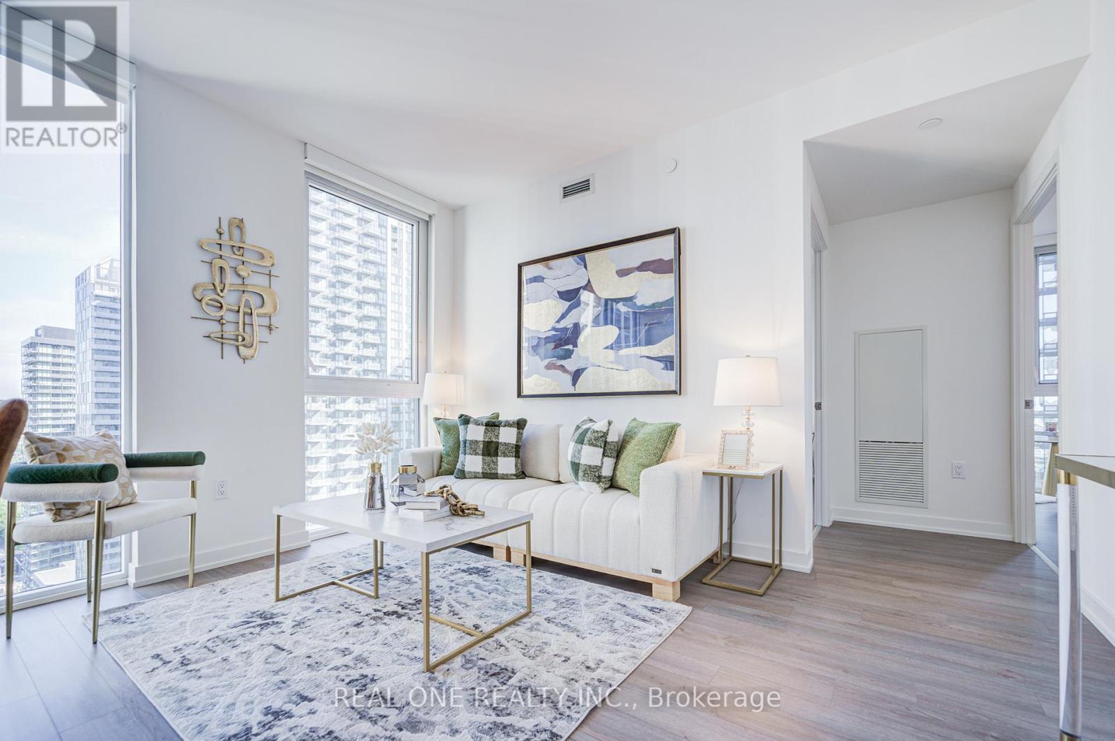 MLS® listing #28744629 for sale located at 2803 - 357 KING STREET W