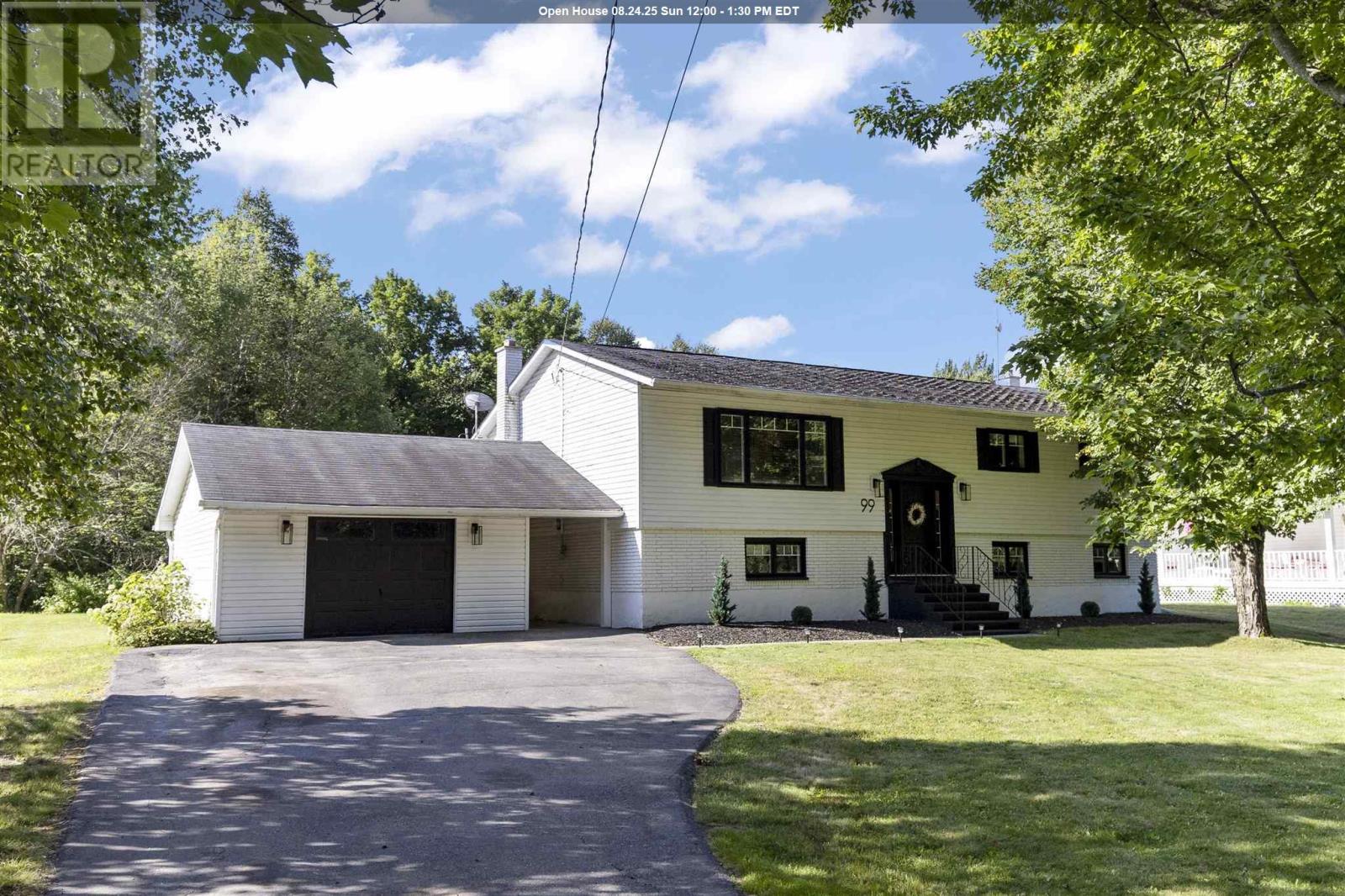 MLS® listing #28745393 for sale located at 99 Havilland Shores DR