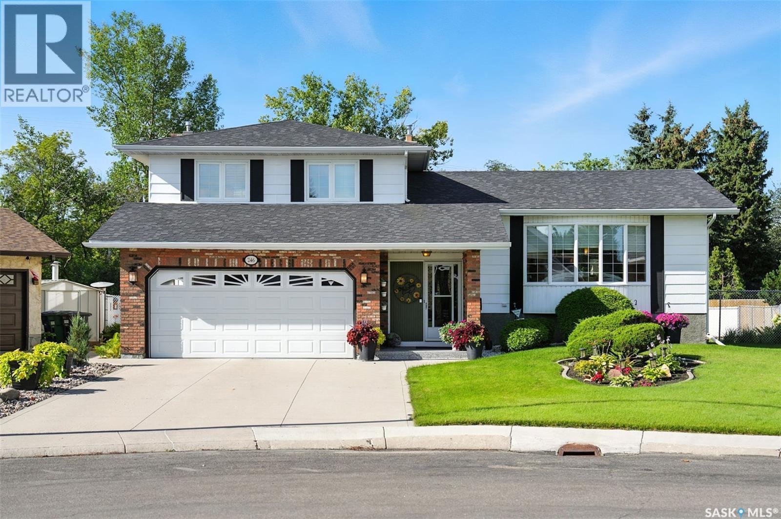 MLS® listing #28745420 for sale located at 246 Auld CRESCENT