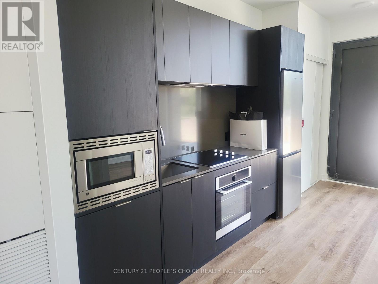 MLS® listing #28745862 for sale located at 107 - 3009 NOVAR ROAD