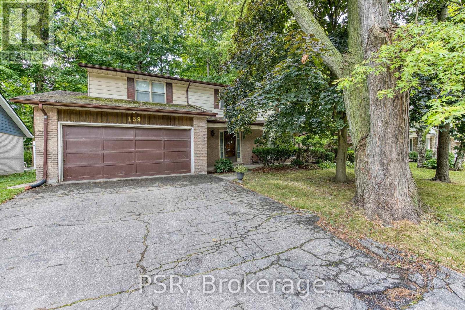 MLS® listing #28746739 for sale located at 139 SHUH AVENUE