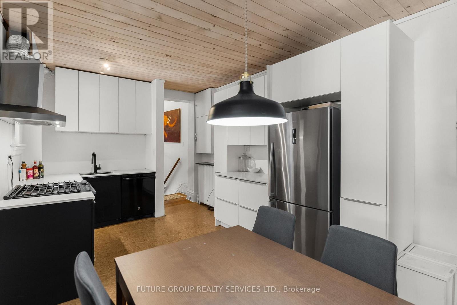 MLS® listing #28748627 for sale located at 10 BORDEN STREET