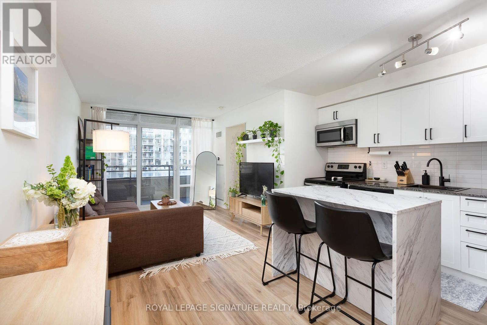 MLS® listing #28748943 for sale located at 1323 - 38 JOE SHUSTER WAY