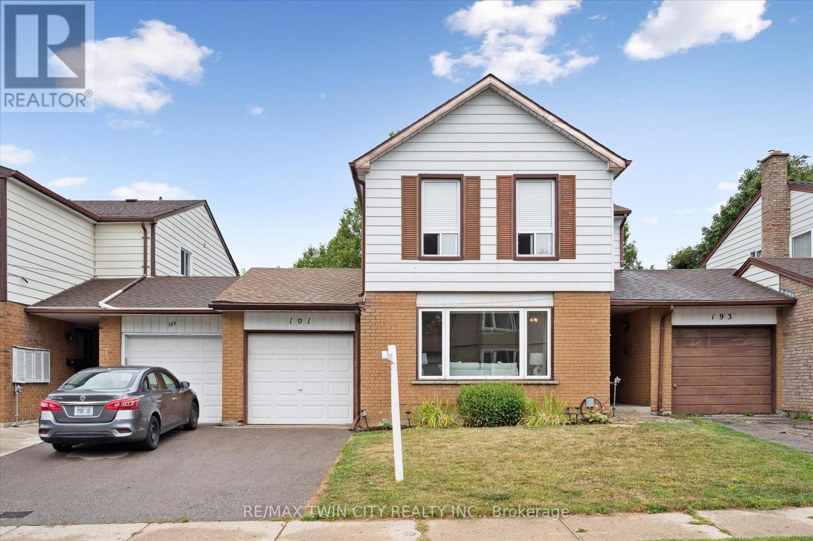 MLS® listing #28755962 for sale located at 191 SILVER ASPEN CRESCENT