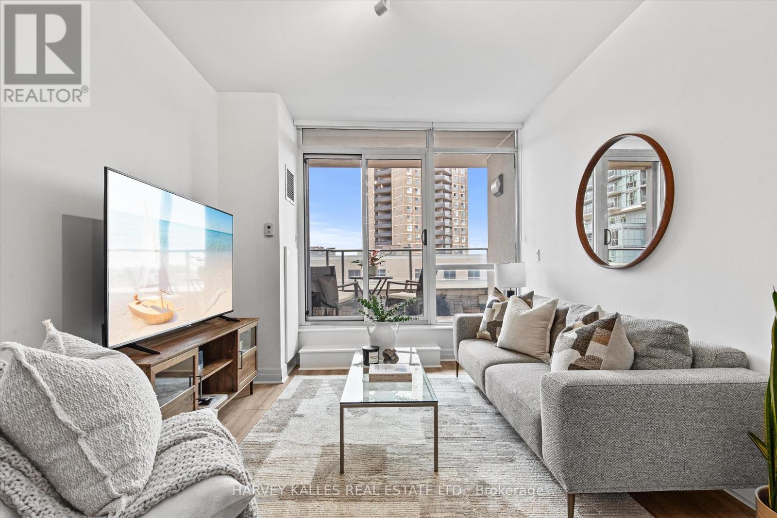 MLS® listing #28757137 for sale located at 408 - 500 ST CLAIR AVENUE W