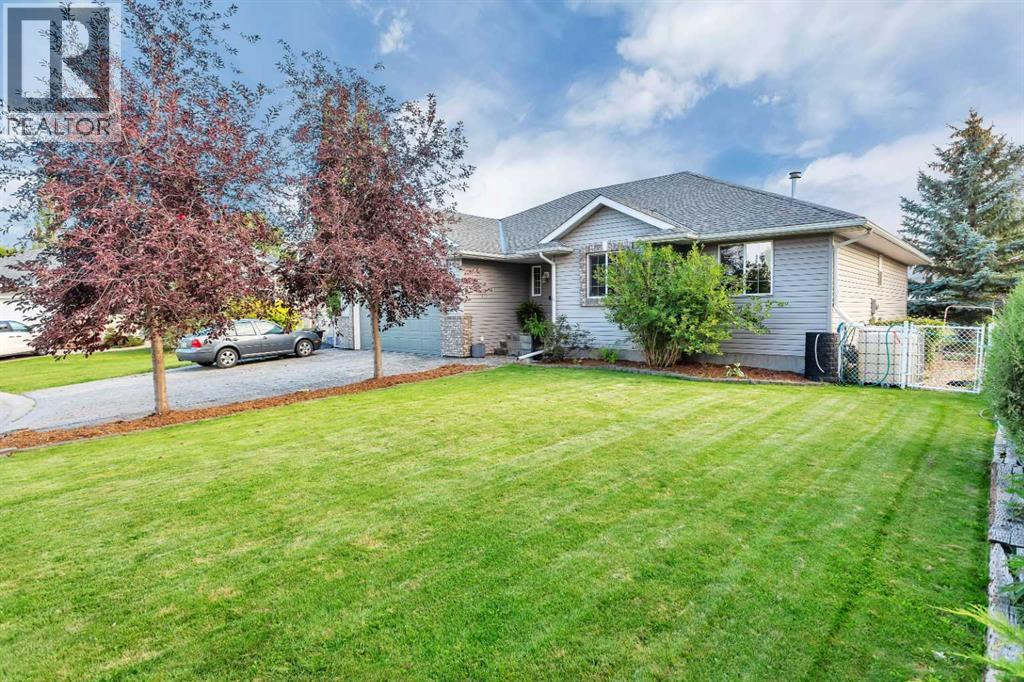 MLS® listing #28757720 for sale located at 24 Iron Wolf Ridge