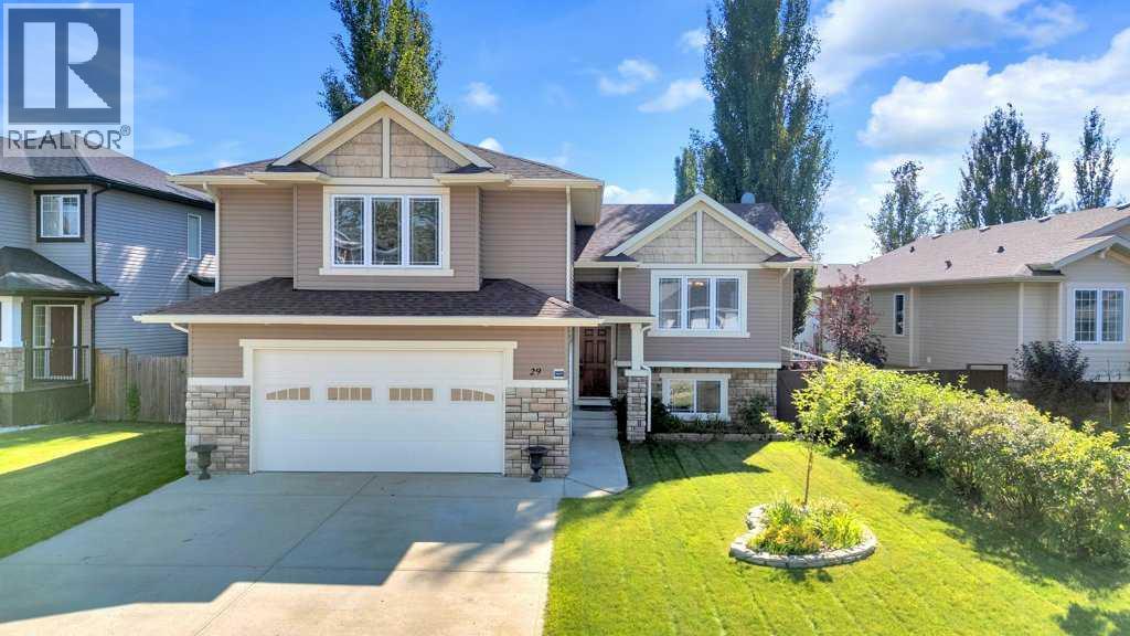 MLS® listing #28758281 for sale located at 29 Estella Crescent