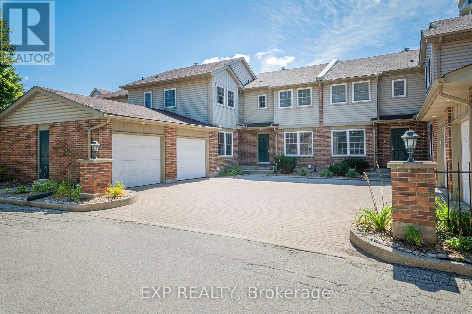 MLS® listing #28760081 for sale located at 8 - 250 KEATS WAY