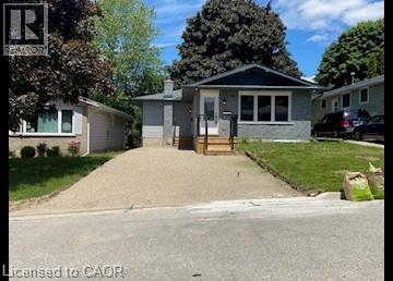 MLS® listing #28762626 for sale located at 38 SILVER ASPEN Crescent Unit# 1