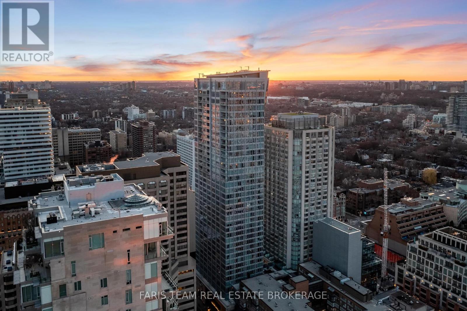 MLS® listing #28764630 for sale located at 3501 - 200 CUMBERLAND STREET