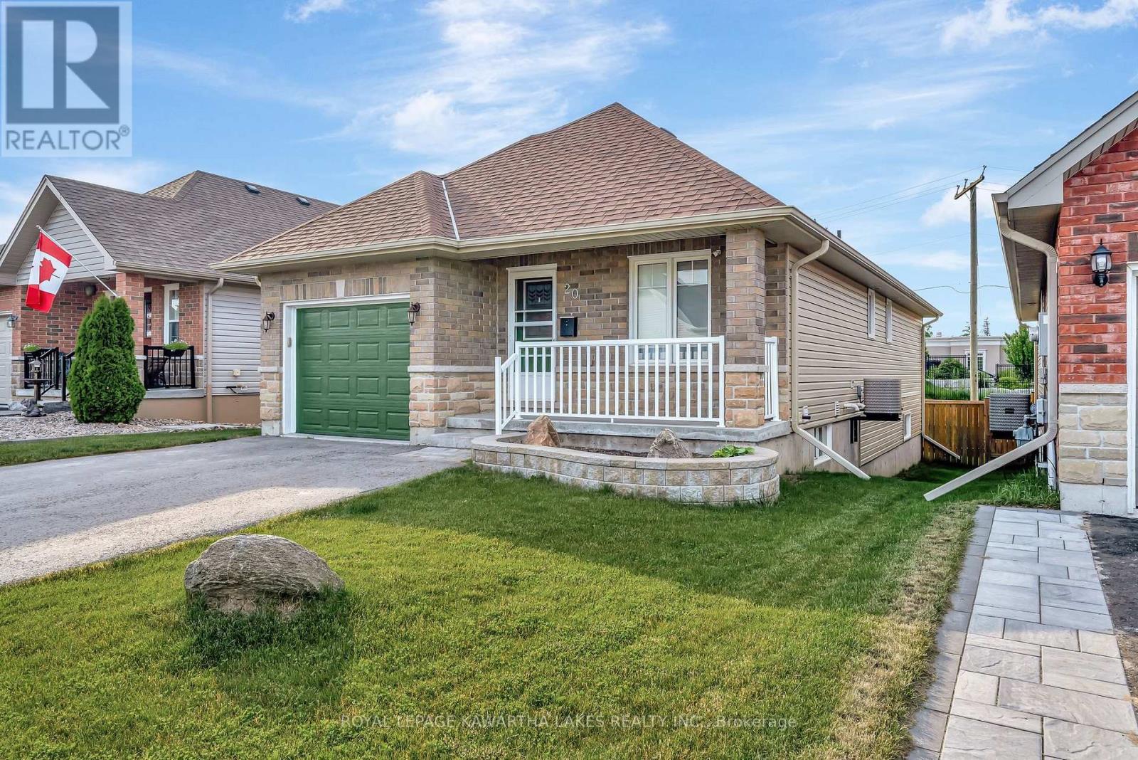 MLS® listing #28771728 for sale located at 20 LISBETH CRESCENT