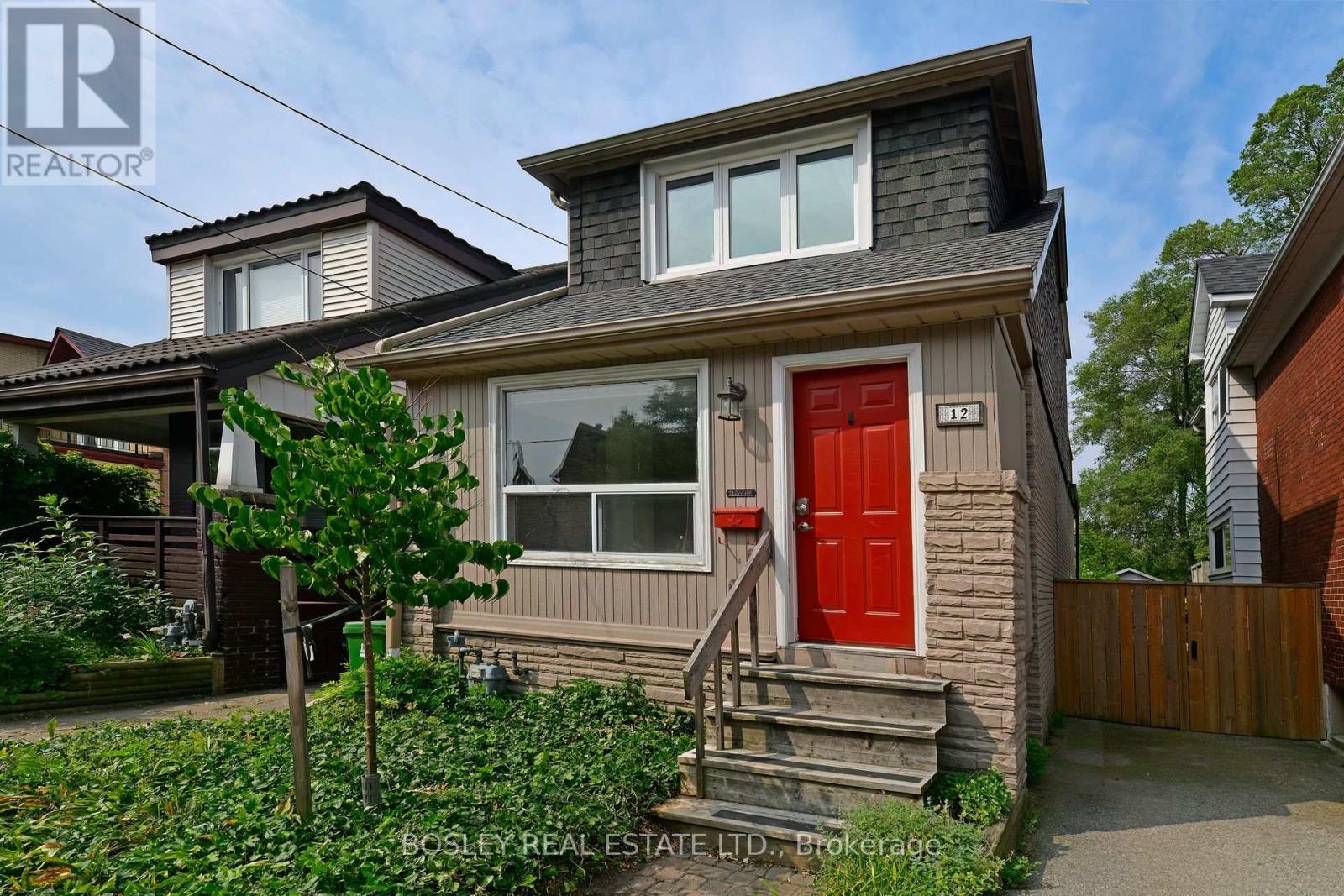 MLS® listing #28772310 for sale located at 12 AMROTH AVENUE