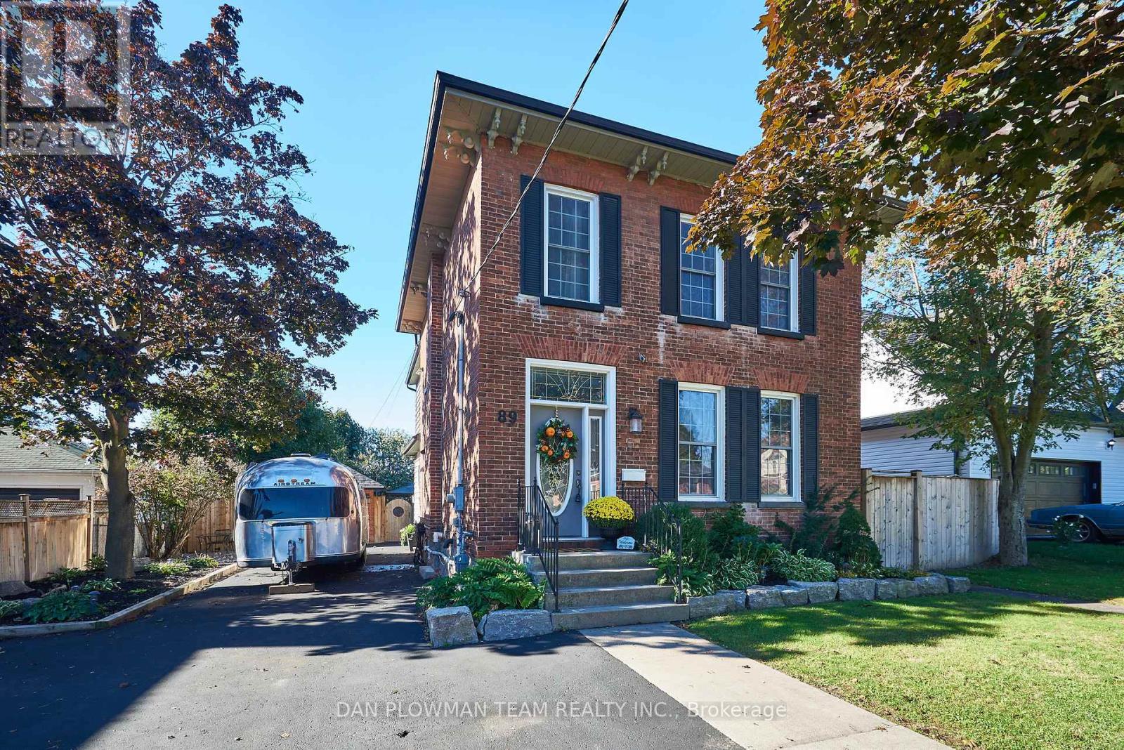 MLS® listing #28772529 for sale located at 89 CHURCH STREET