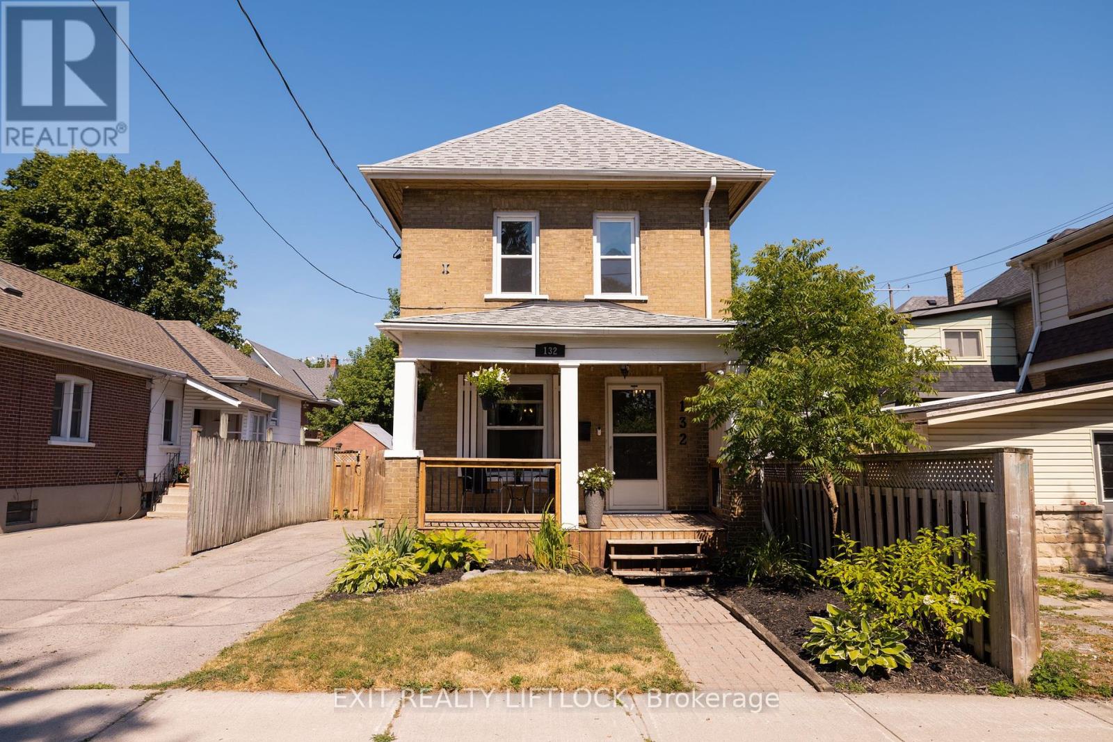 MLS® listing #28772738 for sale located at 132 MAUDE STREET