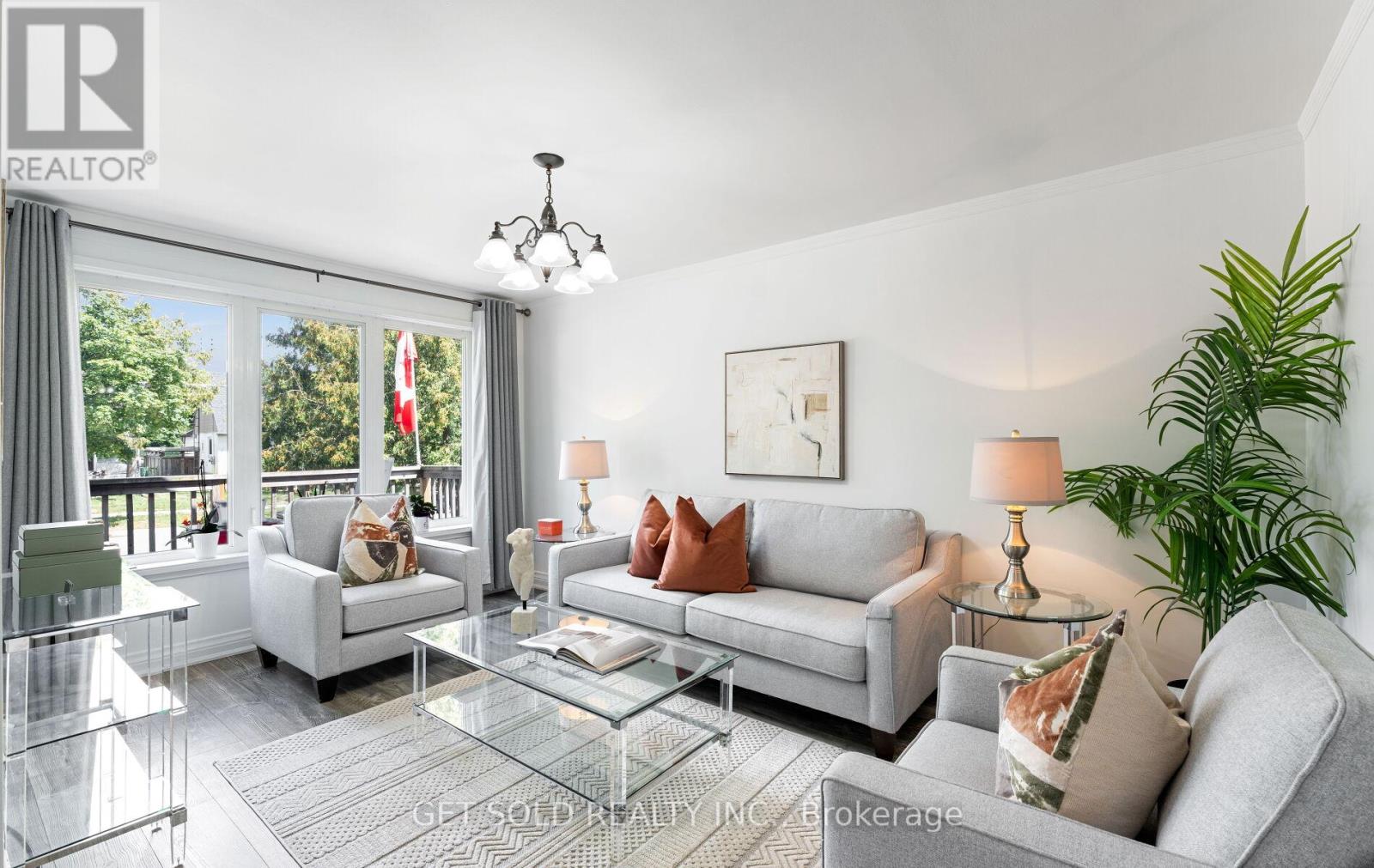 MLS® listing #28772745 for sale located at 24 HUNTSMOOR ROAD