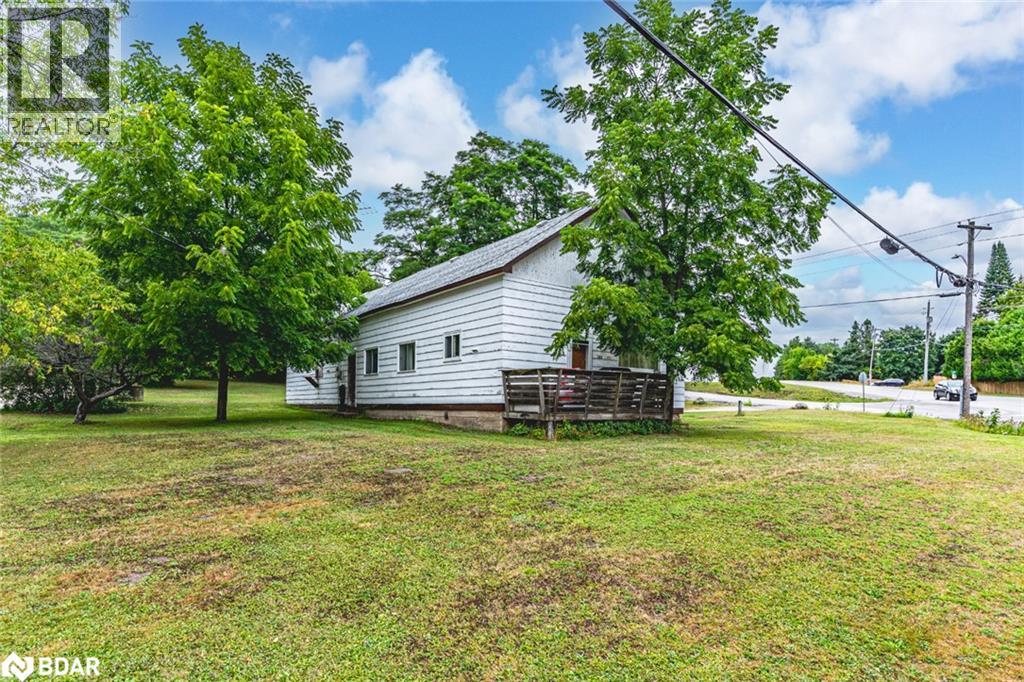 MLS® listing #28773786 for sale located at 332 CHAMPLAIN ROAD