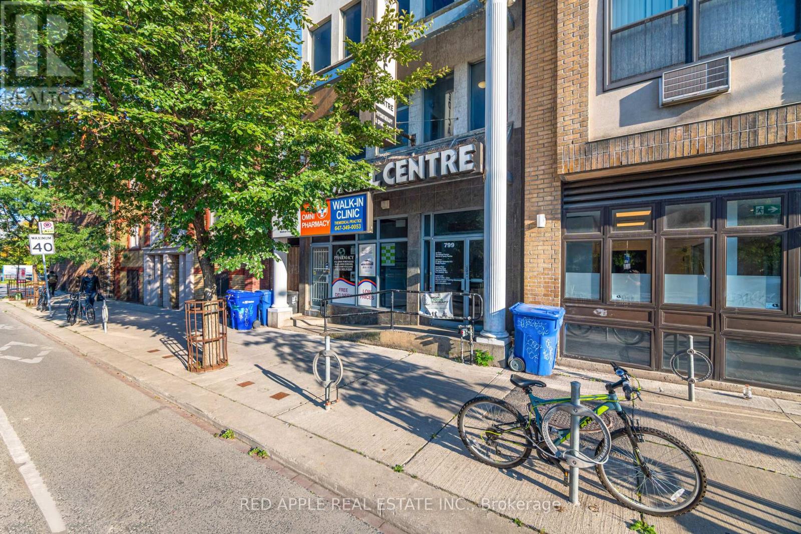 MLS® listing #28778146 for sale located at 799 BLOOR STREET W