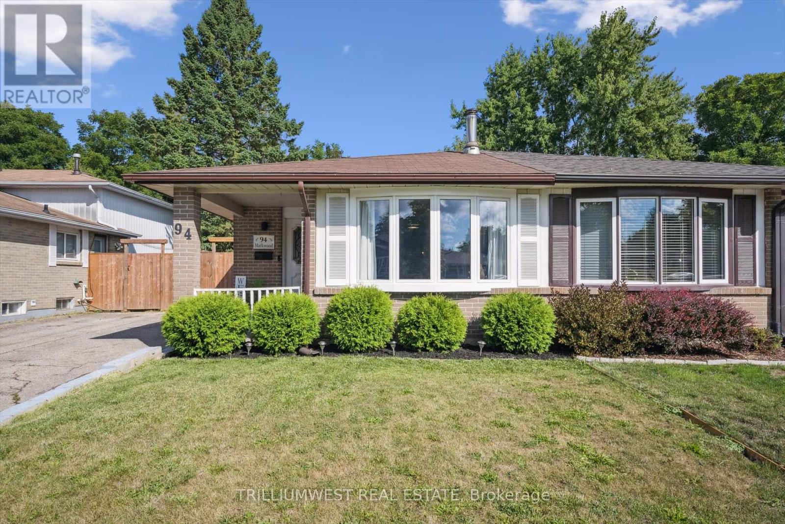 MLS® listing #28785910 for sale located at 94 MARKWOOD DRIVE