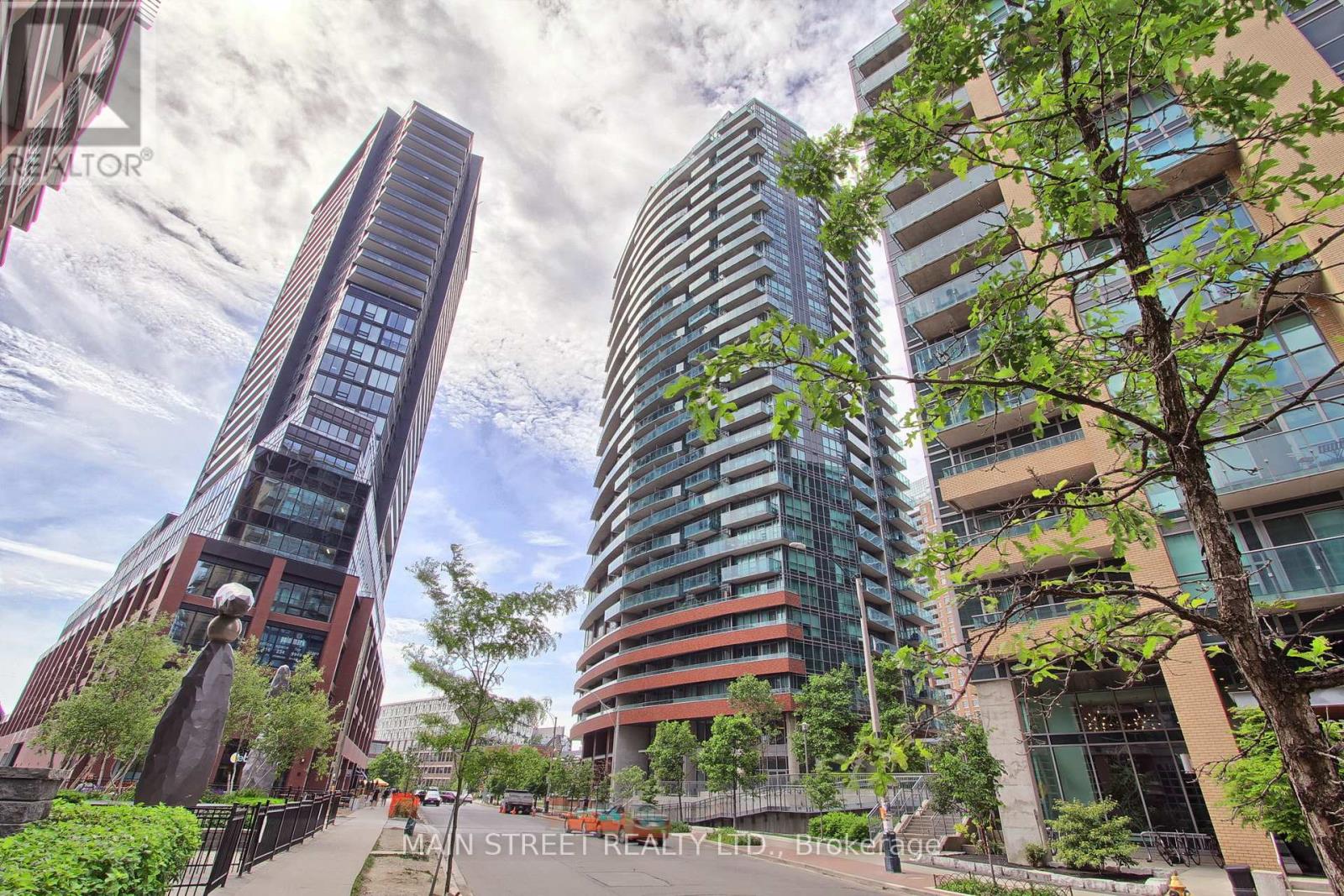 MLS® listing #28789712 for sale located at 1213 - 150 EAST LIBERTY STREET