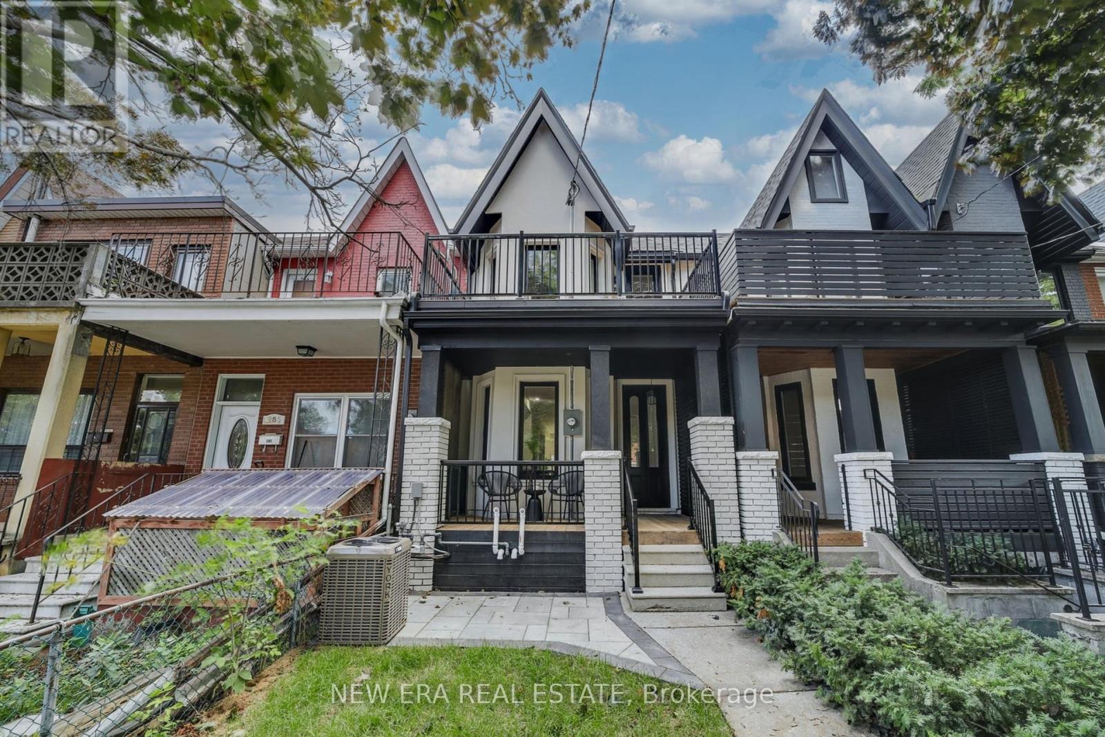 MLS® listing #28790980 for sale located at 283 CLINTON STREET