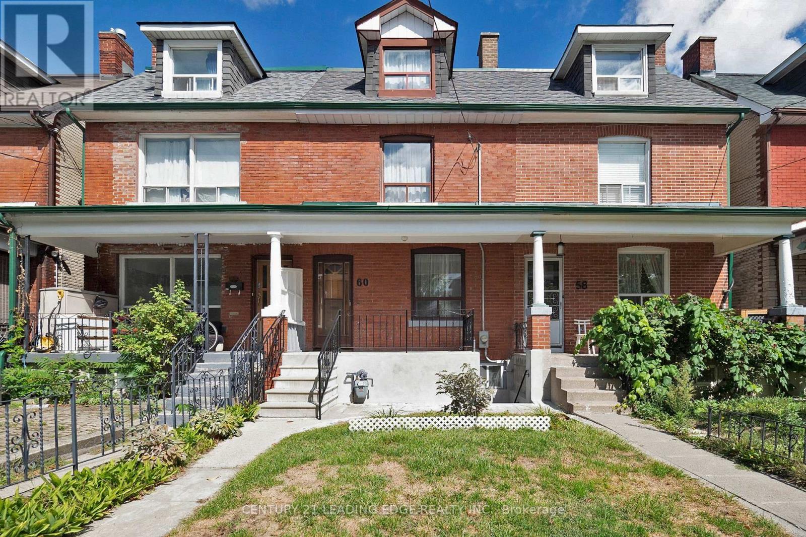 MLS® listing #28801423 for sale located at 60 ULSTER STREET