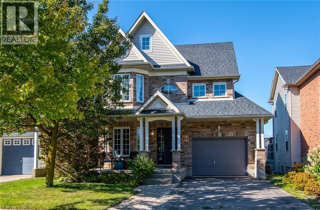 MLS® listing #28803871 for sale located at 744 KEATS Way