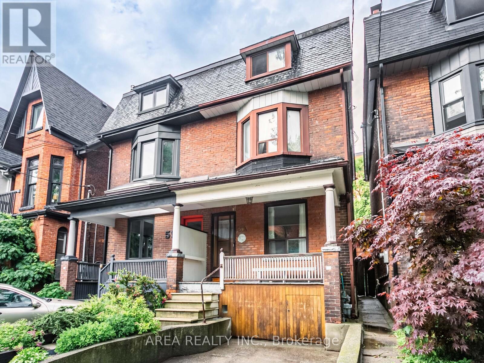 MLS® listing #28807308 for sale located at 50 MACKENZIE CRESCENT