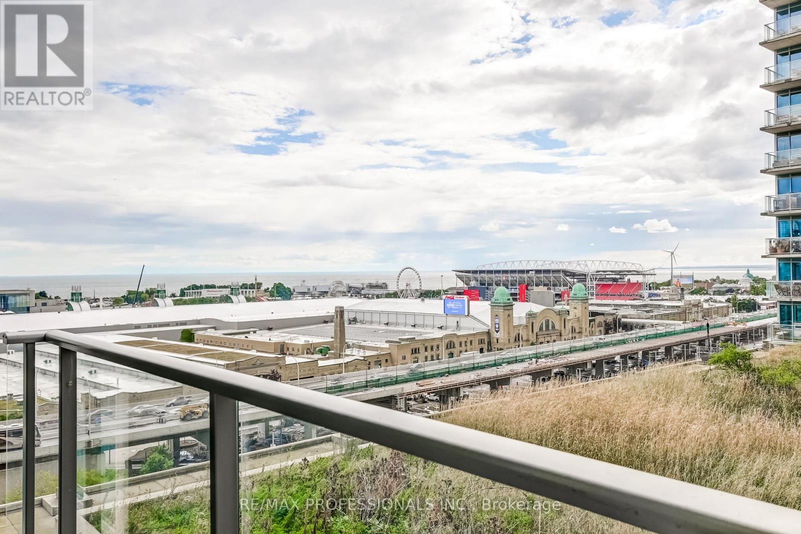 MLS® listing #28812407 for sale located at 1210 - 55 EAST LIBERTY STREET