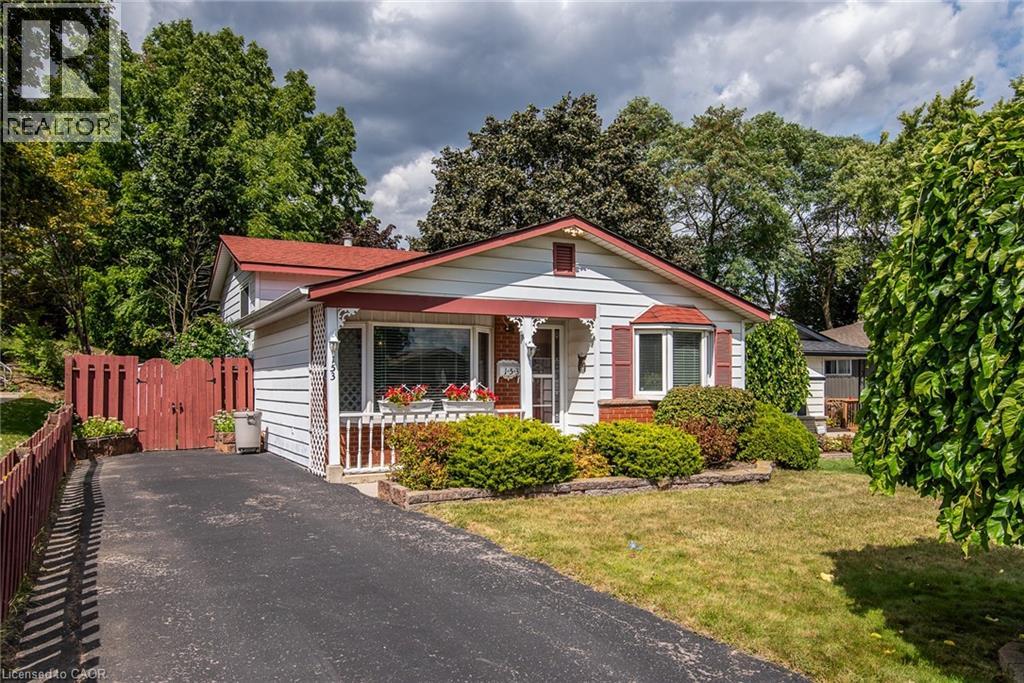 MLS® listing #28814099 for sale located at 153 PINEDALE Drive