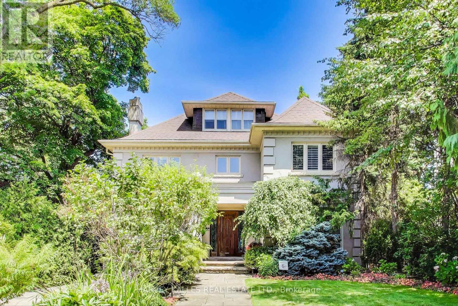 MLS® listing #28816486 for sale located at 103 VESTA DRIVE