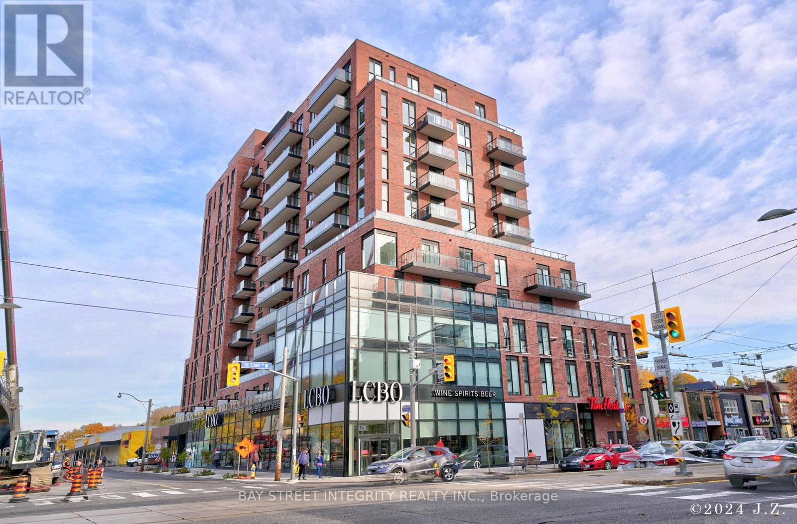 MLS® listing #28817379 for sale located at 403 - 185 ALBERTA AVENUE