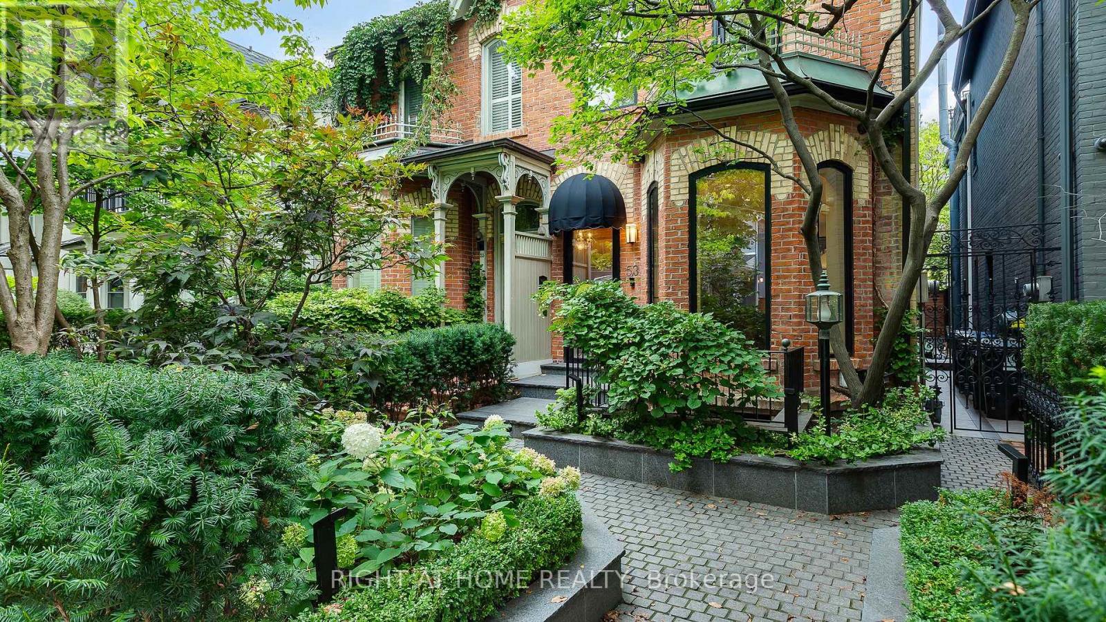 MLS® listing #28819938 for sale located at 53 HAZELTON AVENUE