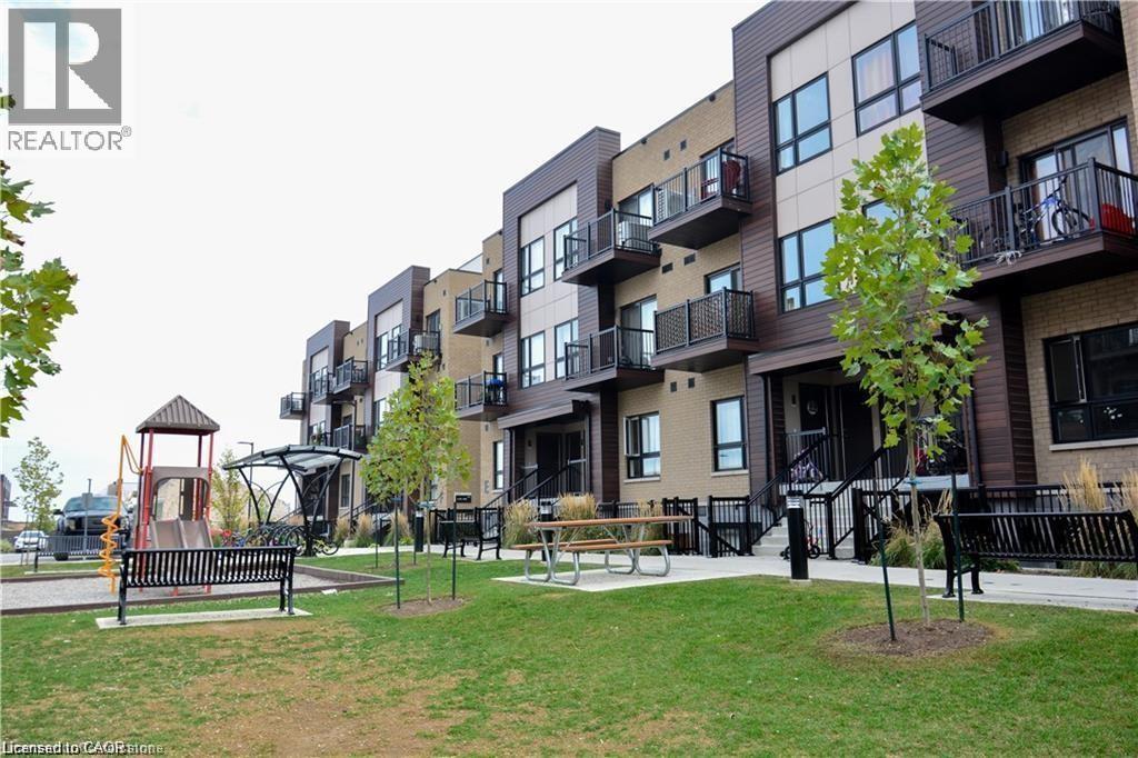MLS® listing #28826870 for sale located at 10 PALACE Street Unit# D9