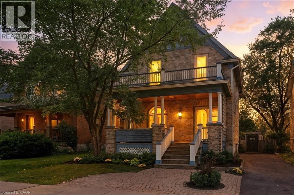 MLS® listing #28829926 for sale located at 19 RICHMOND Avenue
