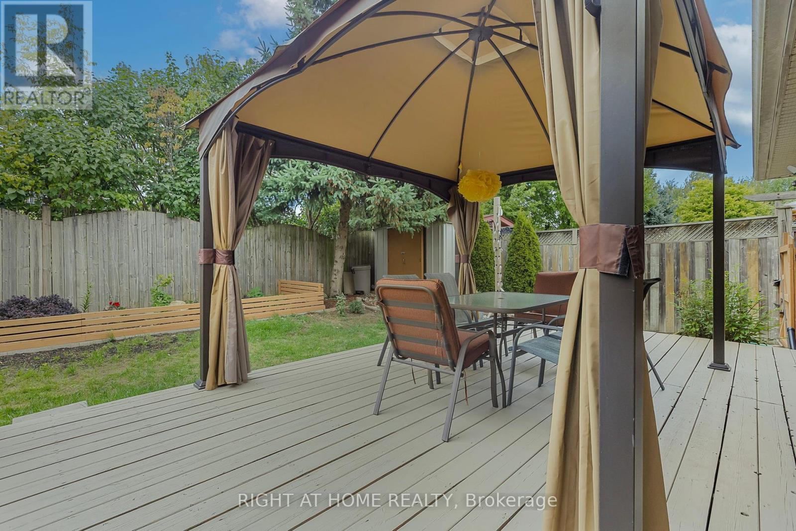 MLS® listing #28834387 for sale located at 1 BED ROOM - 212 HOLBEACH CRESCENT