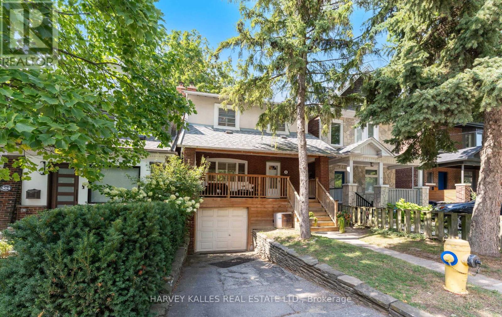 MLS® listing #28836333 for sale located at 306 WYCHWOOD AVENUE