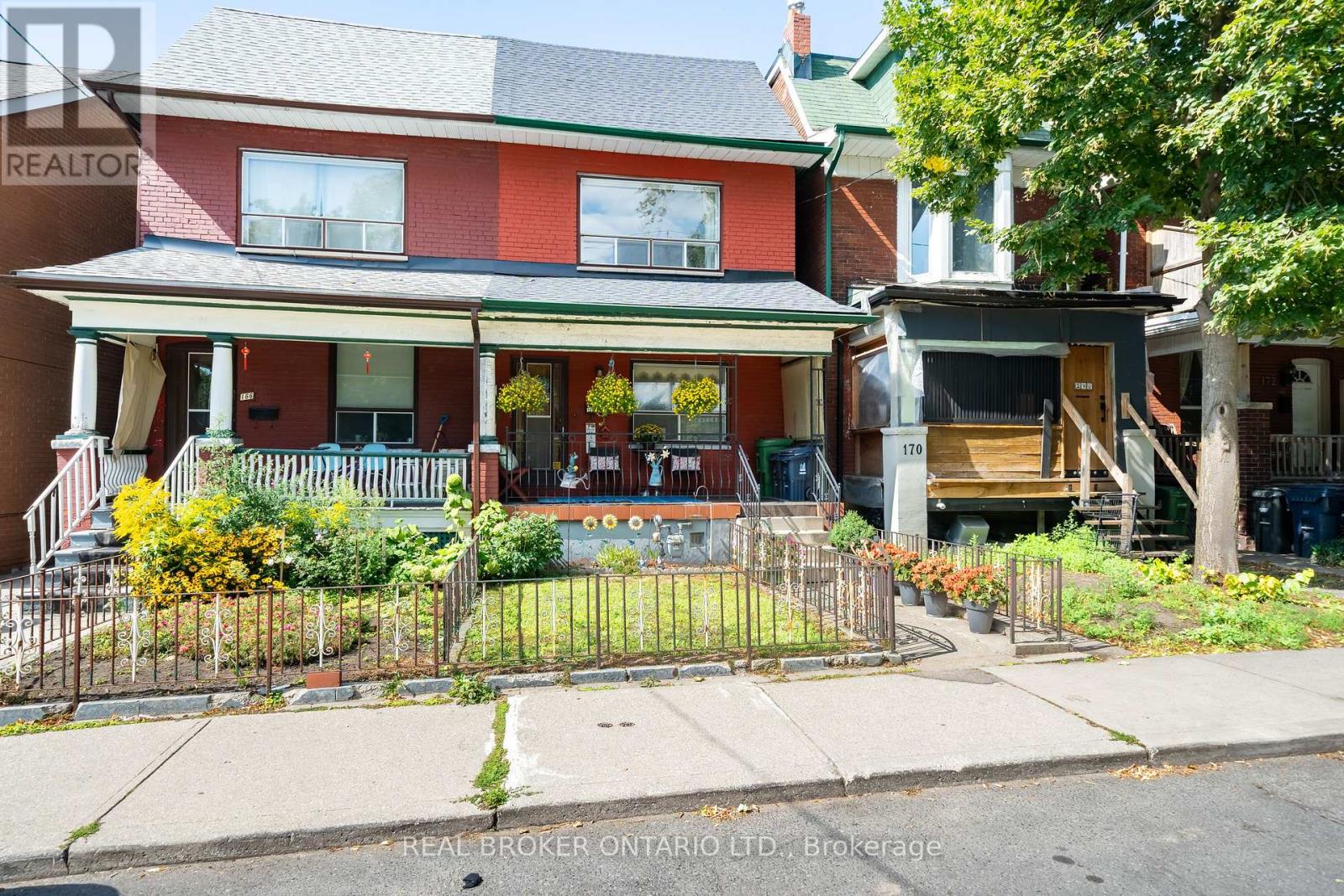MLS® listing #28837038 for sale located at 168 BROCK AVENUE