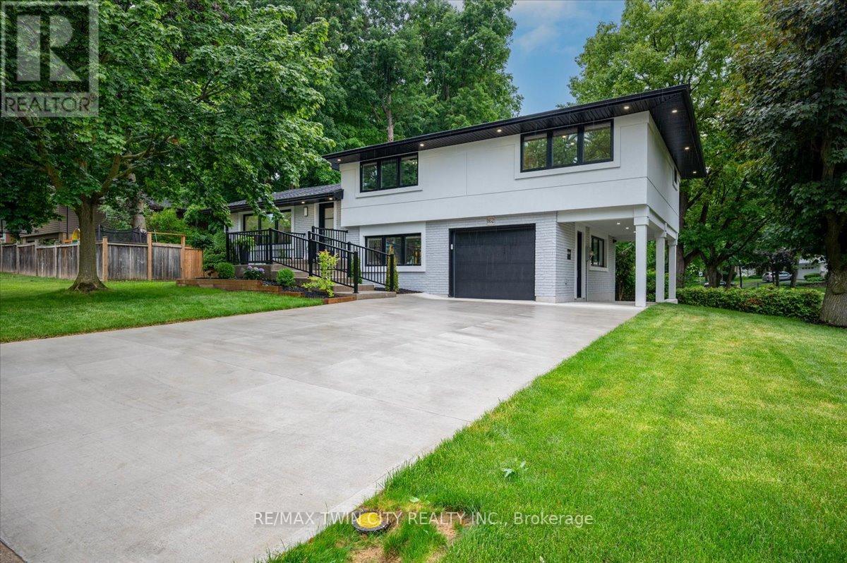 MLS® listing #28841751 for sale located at 162 GREENBROOK DRIVE