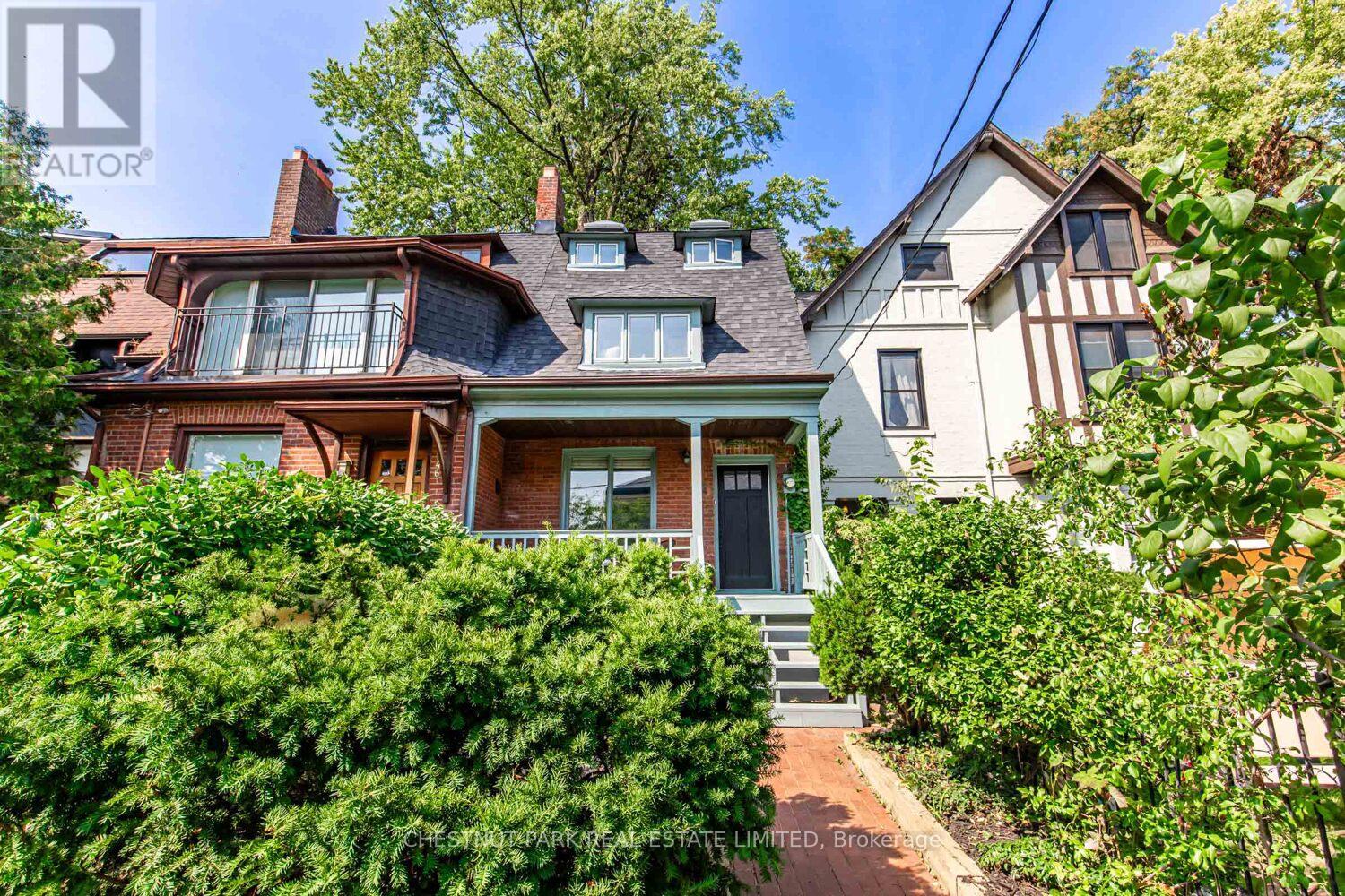 MLS® listing #28843036 for sale located at 244 COTTINGHAM STREET