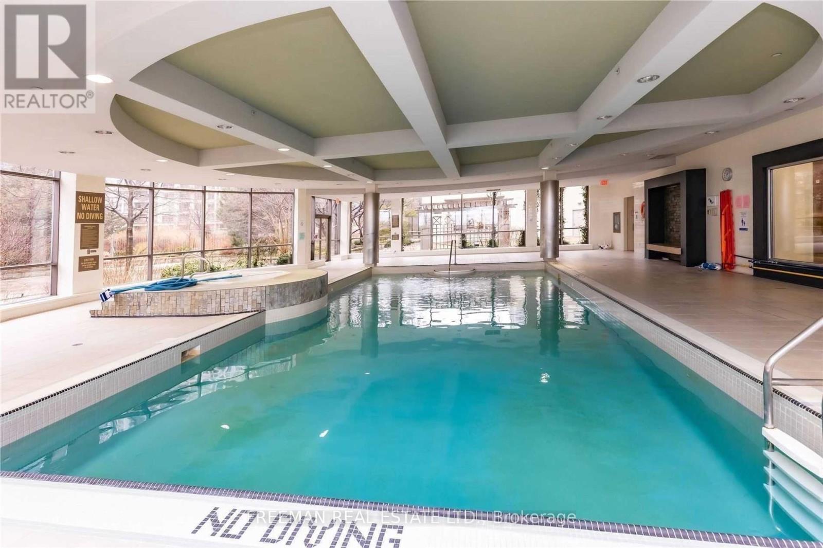 MLS® listing #28846624 for sale located at 2331 - 3888 DUKE OF YORK BOULEVARD